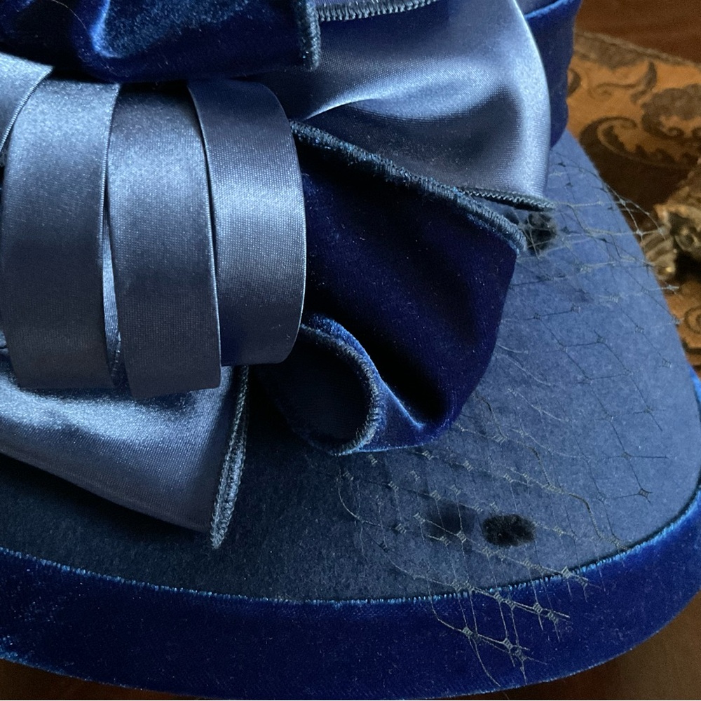 Lowliet Elegant Royal Blue Wool Women's Dress Hat with Satin Bow NEW - Picture 4 of 8